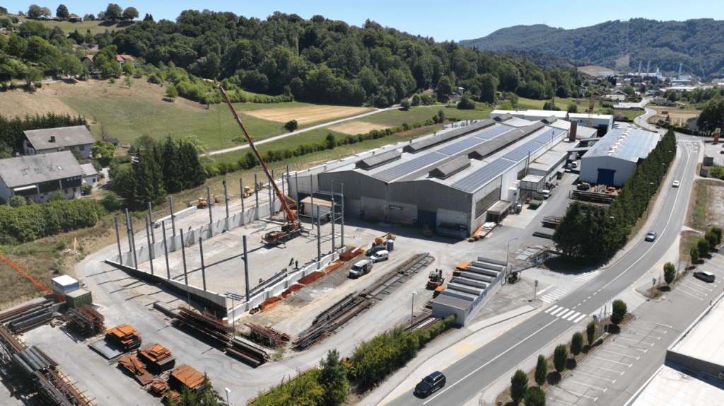 METALNA SENOVO USPEŠNO ZAKLJUČILA INVESTICIJO V ŠIRITEV PROIZVODNIH PROSTOROV IN KAPACITET